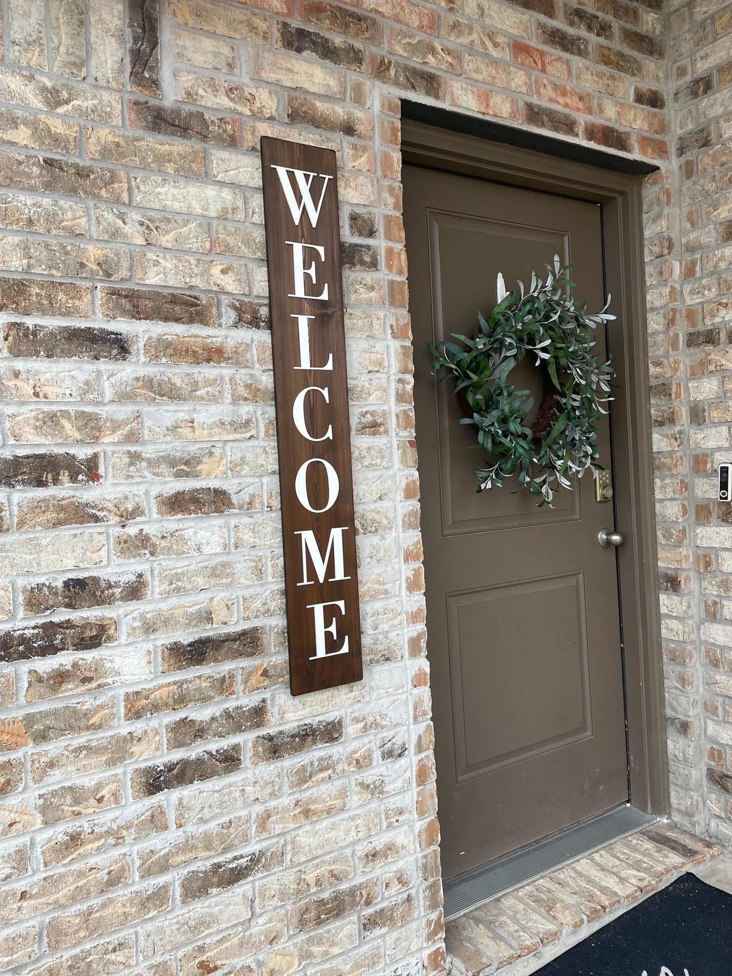 Welcome Sign